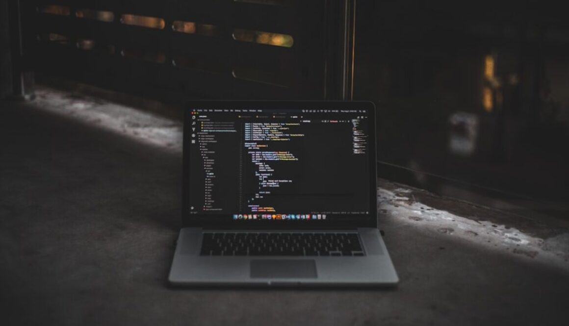 Gry do nauki programowania dla 8 latka – najlepsze tytuły